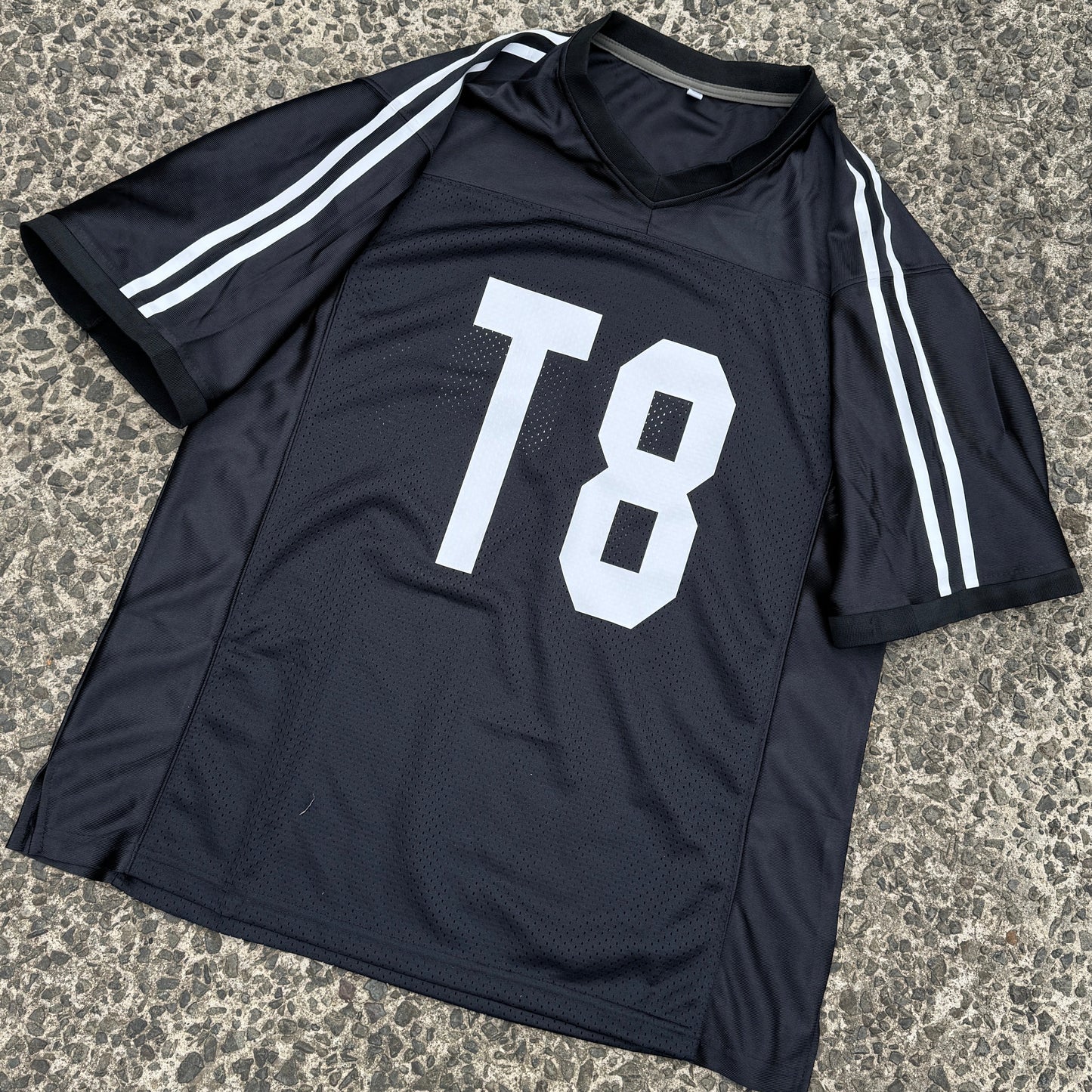 T8 Stripes Jersey – Stylish & Comfortable | By Han